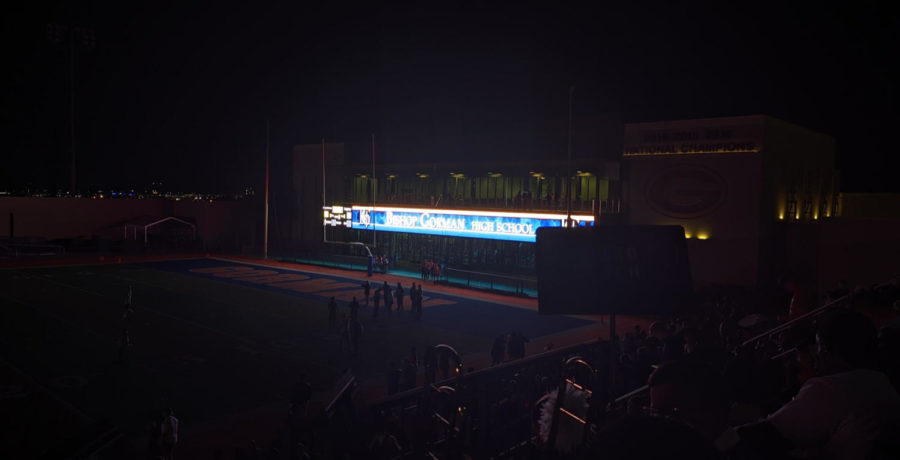 "Lights Out!" at the 2022 Bishop Gorman homecoming game.