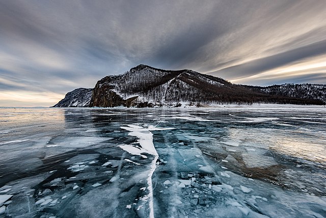 Dunes of ice