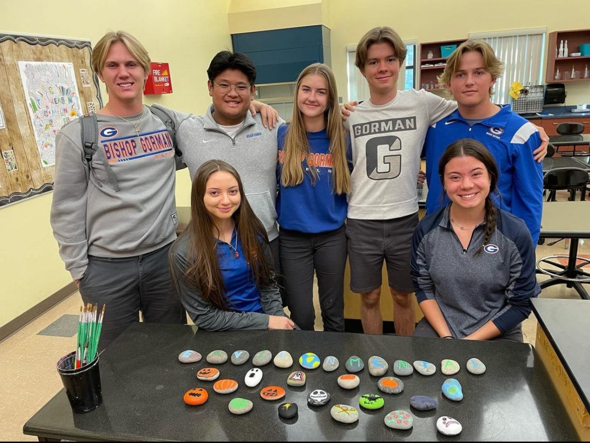 Environmental Club paints rocks to raise awareness for a sustainable and eco-friendly Halloween.