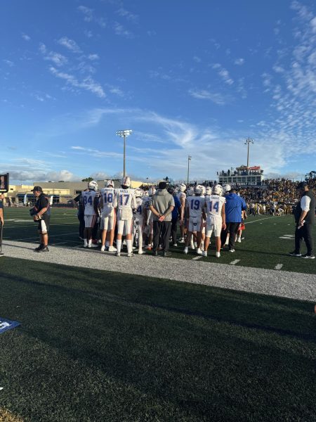 Bishop Gorman huddle in the first half