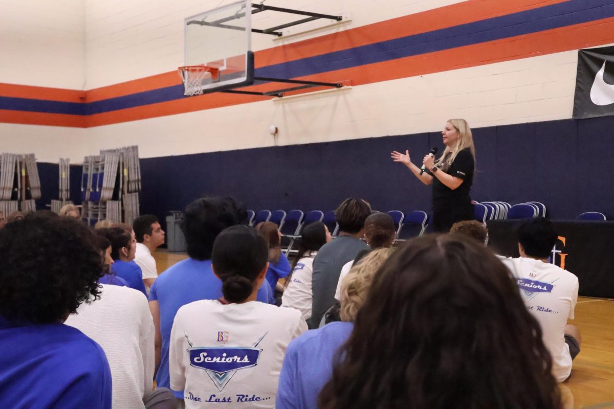The end of Breaking Down the Walls allowed students to come together. 