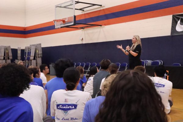 The end of Breaking Down the Walls allowed students to come together. 