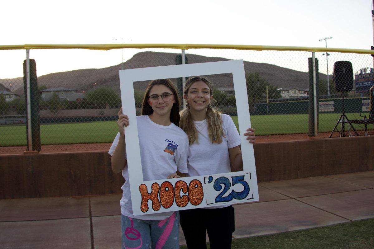 Jessica Warnstedt '26 and Makenzie Medford '26 celebrating homecoming 