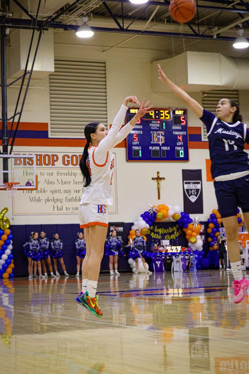 Kenzee Holton '27 shooting 